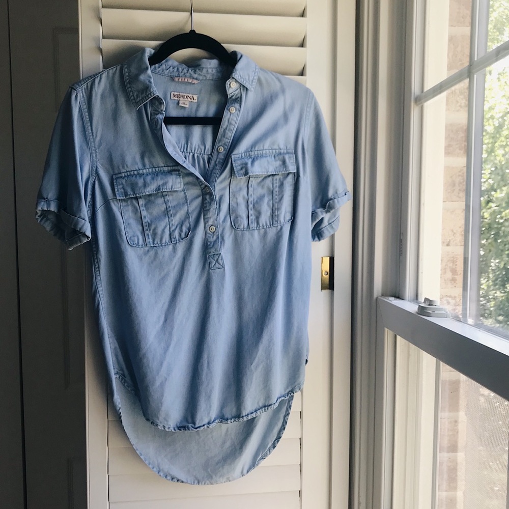 Chambray Short Sleeve Top